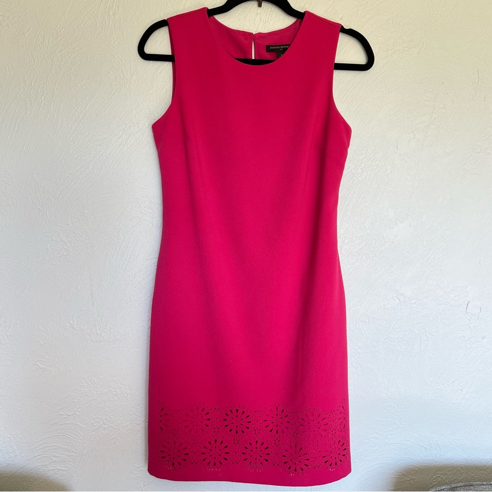 Banana Republic Pink Sleeveless Sheath Dress
